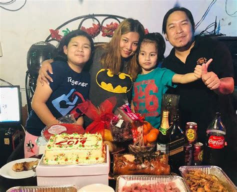 aila santos height